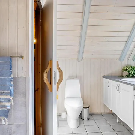 Holiday home 4 Bedroom Awesome In Romo Bolilmark
